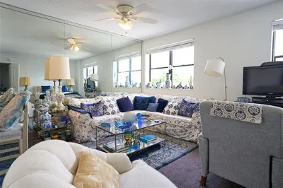 1390 Ocean Dr #204 1