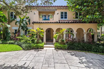 124 Brazilian Avenue 1