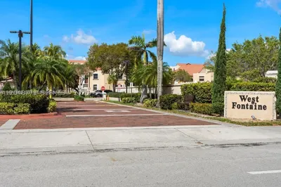 10241 NW 9th St Cir #213-5 1