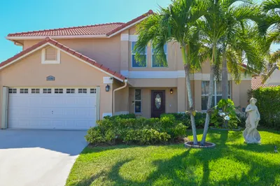 1996 Lake Breeze Court 1