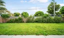 941 E 16th Pl Photo