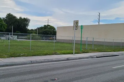 855 NW 79 Street 1