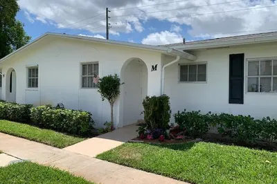 2916 Crosley Drive E #M 1