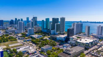 HQ Residences in Edgewater Miami: Contemporary Living Between the Bay and the City