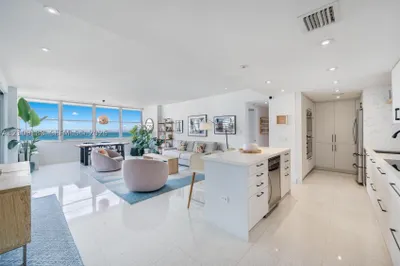 20 Island Ave #1401 1