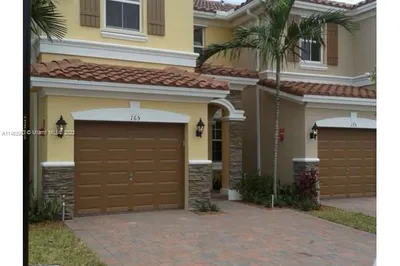 Plantation Residential 1