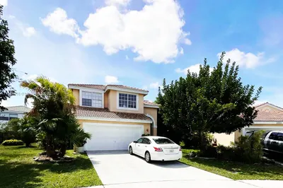 7082 Geneva Lakes Ct 1