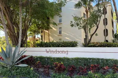 6314 Longboat Lane #201 1