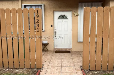 19231 NW 67th Pl 1