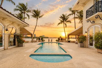 4 Palm Ave 1