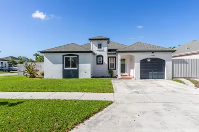 18140 SW 137th Path 1