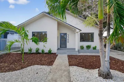 7700 NW 15th Ave 1