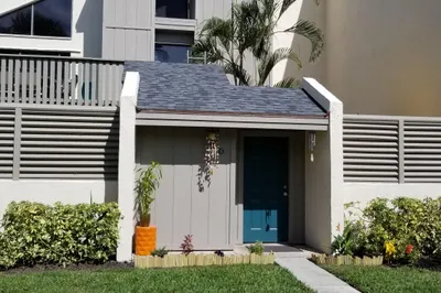 1605 S Us Highway 1 #4d 1
