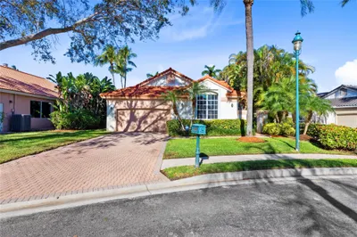 1420 Lacosta Dr 1