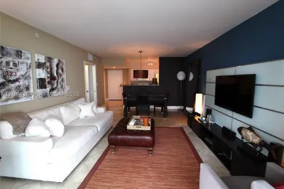 1155 Brickell Bay Dr #3107 1