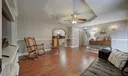 720 E 8th Ln Photo