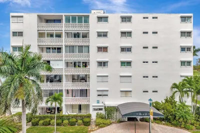 1 N Golfview Road #305 1