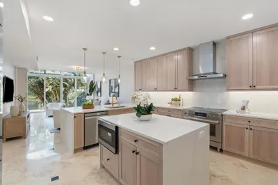 11-1000 US 1 #615 Jupiter, FL-114