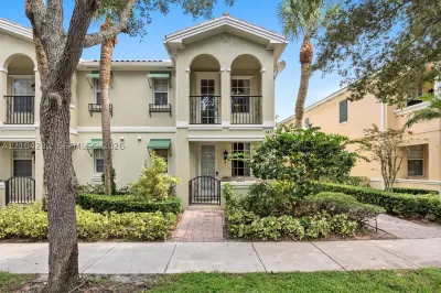 141 Rivinia Dr 1