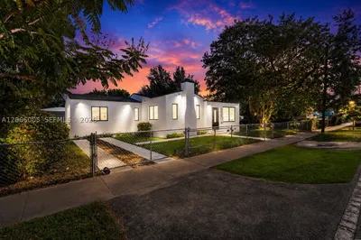 1771 NW 48th St 1