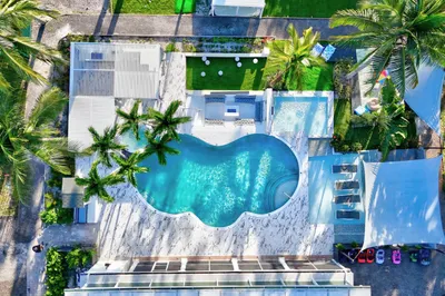 377 Squire Drive 1