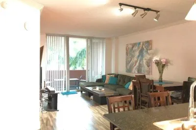 2000 N BAYSHORE Drive #308 1