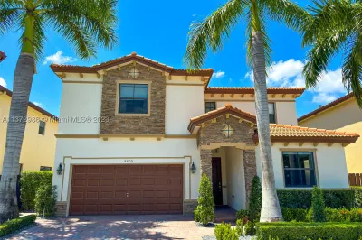 8800 NW 98th Ct 1