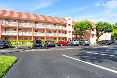 9581 Sunrise Lakes Boulevard #309 1