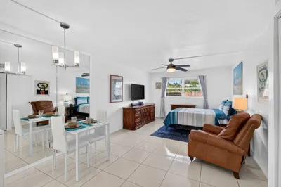 550 SW 2nd Avenue #125 1