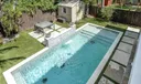 725 NE 76th St Photo