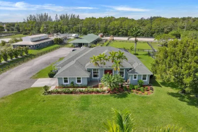 833 Cindy Drive 1