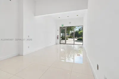 19370 Collins Ave #CU-3 1