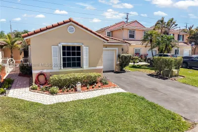 751 NW 172nd Ter 1