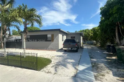 740 NW 135th St 1