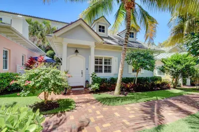 2225 S Ocean Boulevard #12-a 1