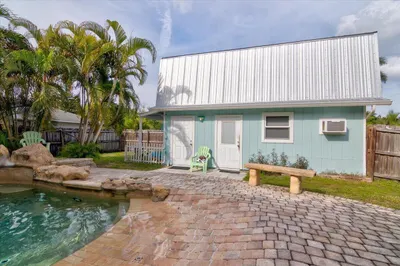 866 SW 29th Terrace #Upstairs 1