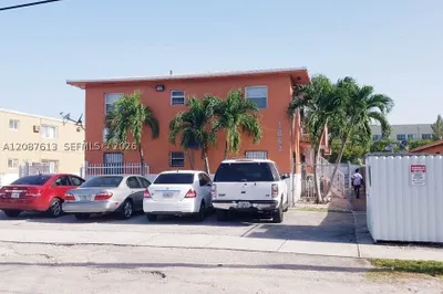 1867 NW 35th St #1,2,3,4,5,6 1