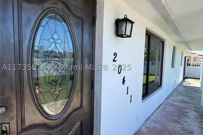20411 NW 43rd Ct 1