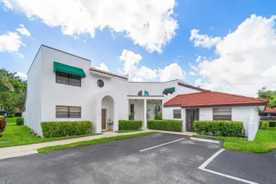 439 NW 36th Avenue 1