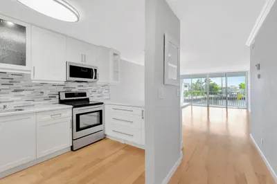 698 NE Spanish River Boulevard #22 1