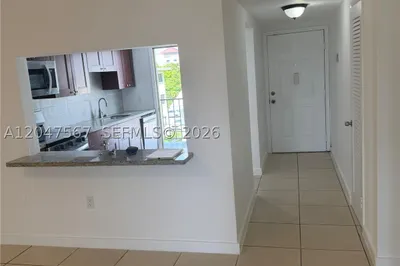 2005 Sans Souci Blvd #305 1