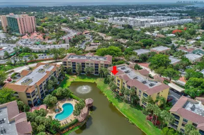 500 Uno Lago Drive #404 1