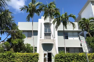 900 Jefferson Ave #9 1