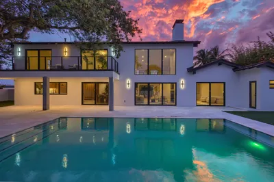 868 Country Club Drive 1