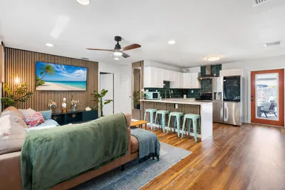 2417 NE 13th Terrace 1
