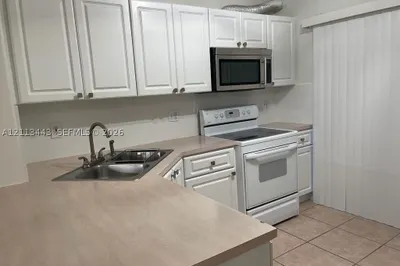 5705 NW 109th Ave #47 1