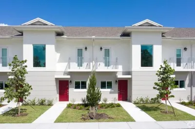 3902 Melaleuca Lane #105 1