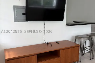 1545 Euclid Ave #2F 1
