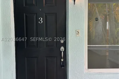 1945 Calais Dr #3 1
