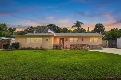 1-web-or-mls-1511_Hedrick_Drive_Melbourn
